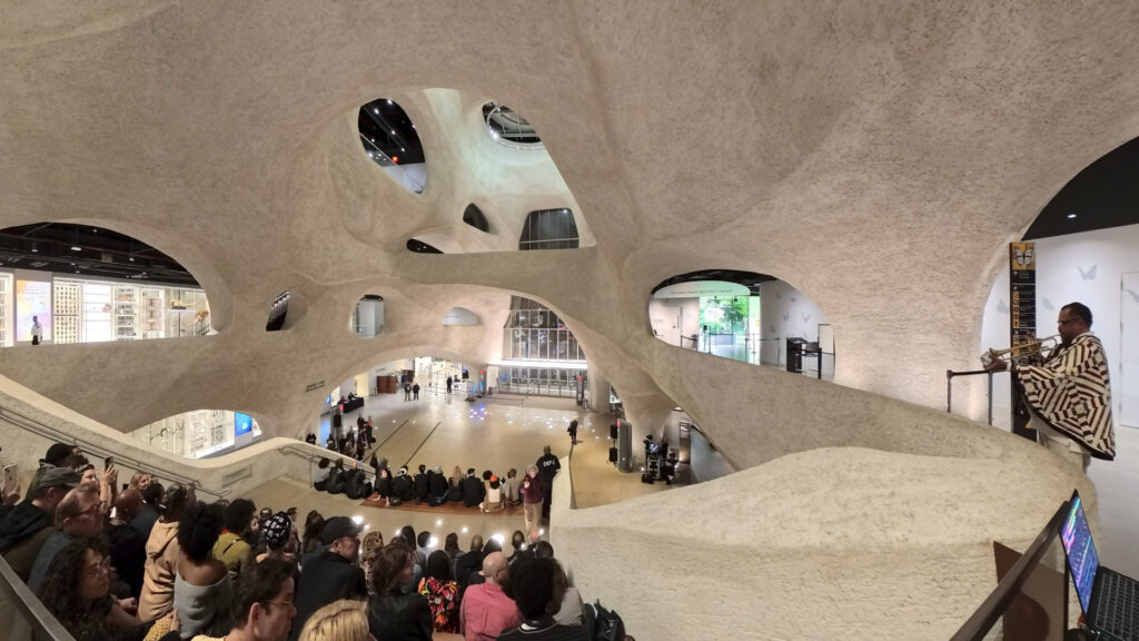 Paul_J_Thompson in AMNH