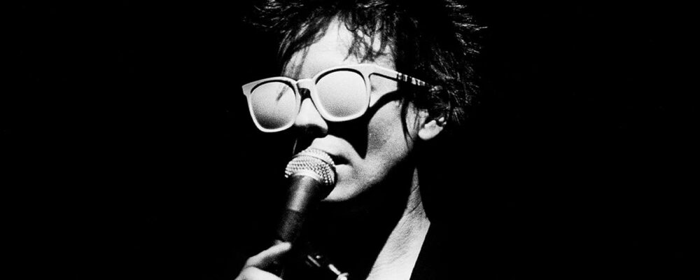 Laurie Anderson: A Visionary Pioneer of Art, Technology, and Sound